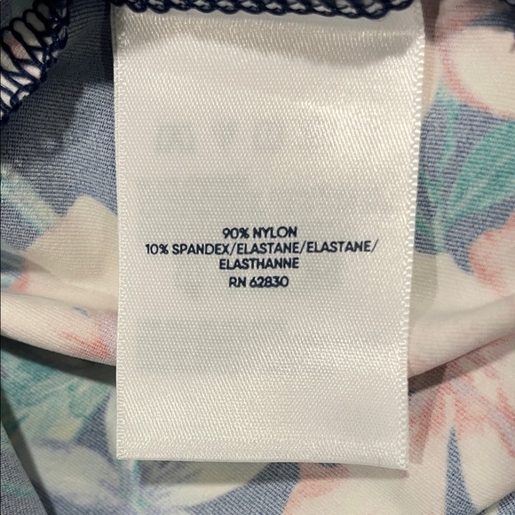 Lands' End Womens L/12 Floral Rashguard Set - Navy and green floral - Picture 4 of 12